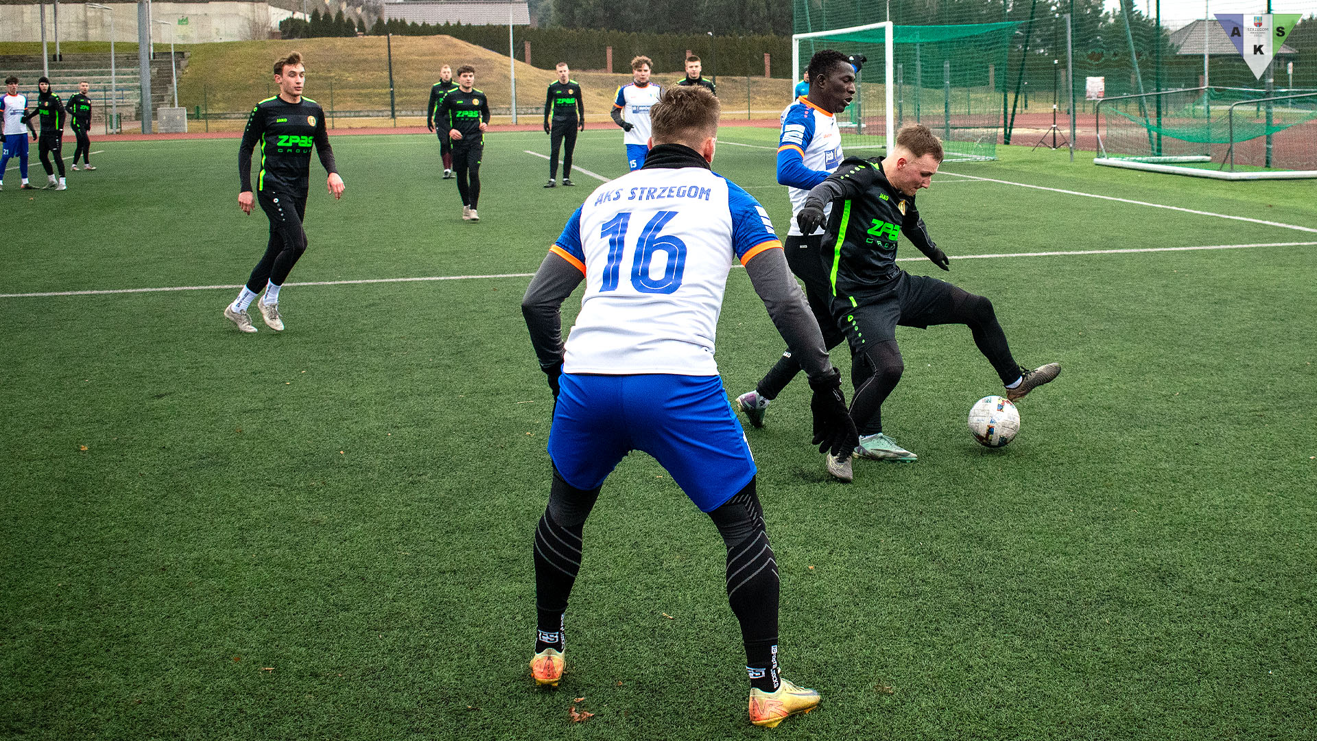 Ligowy rywal o gola lepszy