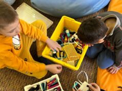 Prawie 7 milionów złotych na naukę programowania i wykorzystywania VR i AI w świdnickich szkołach