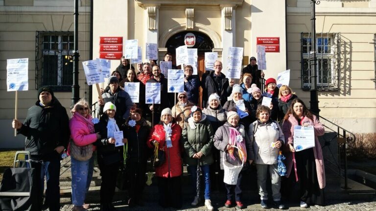 Ulicami Świebodzic przeszedł marsz solidarności z osobami chorującymi na depresję [FOTO]
