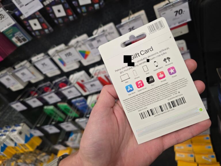 Miłość z internetu kosztuje. Policja ostrzega, sprzedawcy kart bezsilni