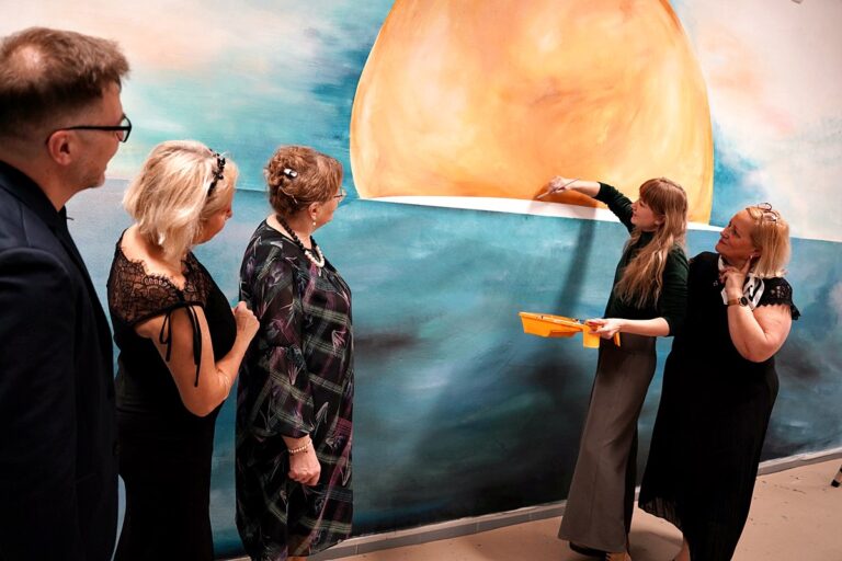 Zrealizowała marzenie z dzieciństwa. Morska opowieść na szkolnej ścianie [FOTO]