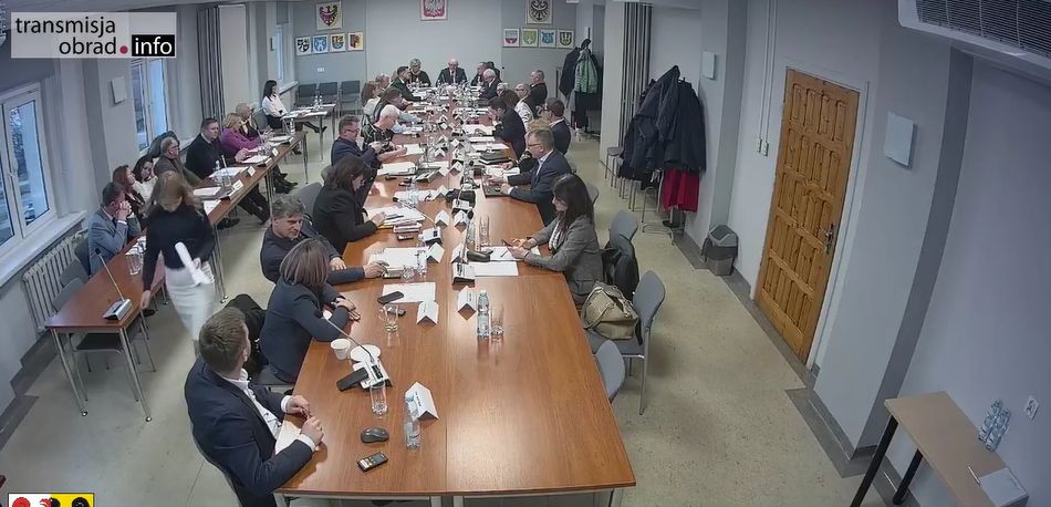 Oddział neurologiczny wróci dopiero w czerwcu? Starosta zapowiada na sesji