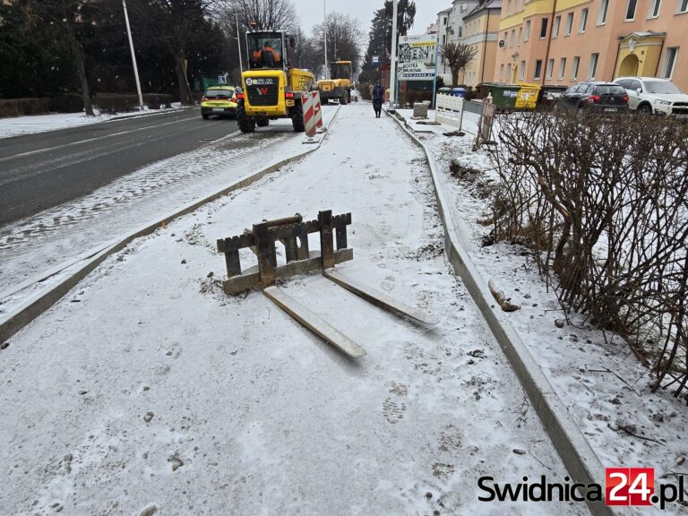 Kiedy zakończą się prace na ul. Westerplatte? DSDiK podaje termin [FOTO]