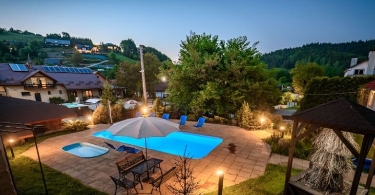 Relaks w sercu gór – dlaczego warto wybrać Apartamenty Osada nad Słotwinką?