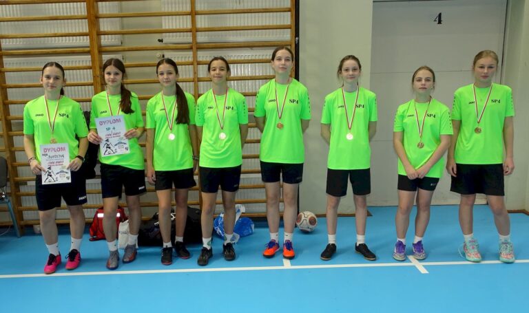 Poszło im łatwo, gładko i przyjemnie [FOTO/WYNIKI]