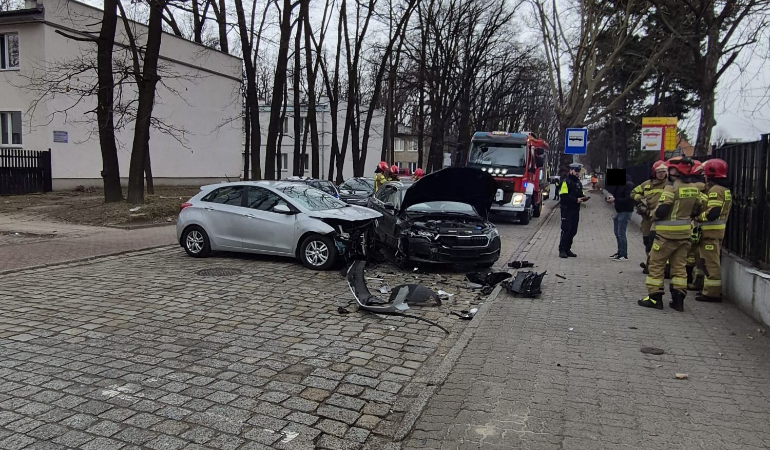 Zderzenie na Gdyńskiej. W jednym z pojazdów było dziecko [FOTO]