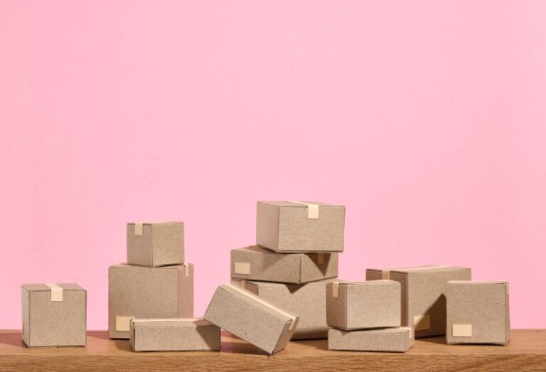 Wysyłasz dużo paczek? Sprawdź, ile możesz zaoszczędzić na odpowiednich kartonach