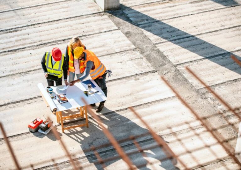 Polskie firmy budowlane w Niemczech – jakie formalności trzeba spełnić w 2026 roku