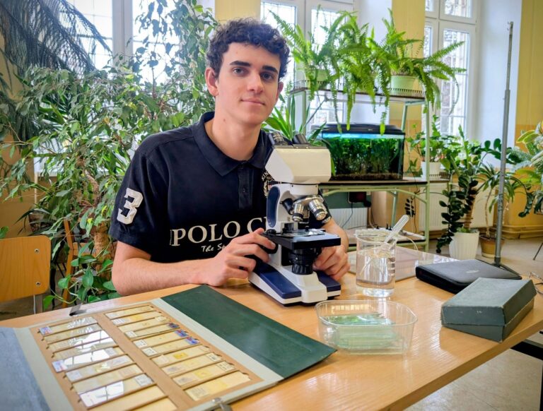 Licealista ze świdnickiej Trójki w finale Olimpiady Biologicznej