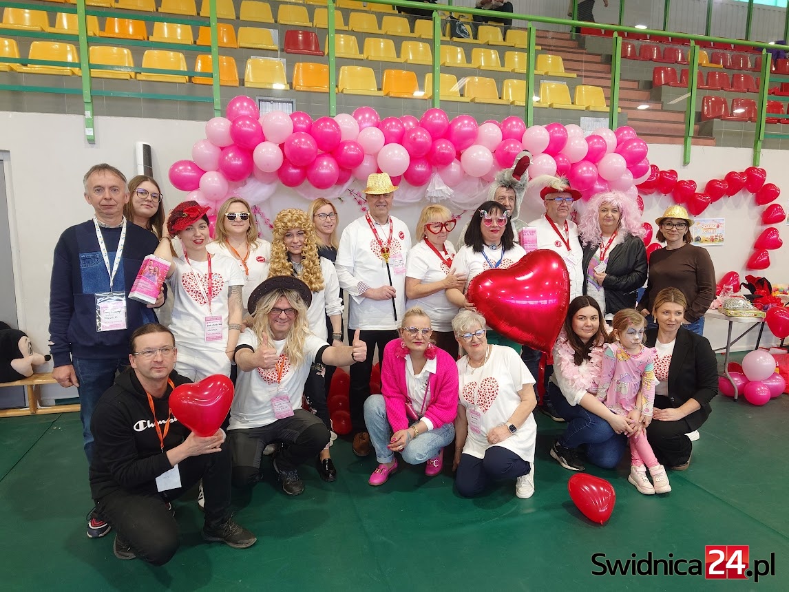 Z przytupem zagrali dla walczącej z nowotworem Joanny [FOTO]