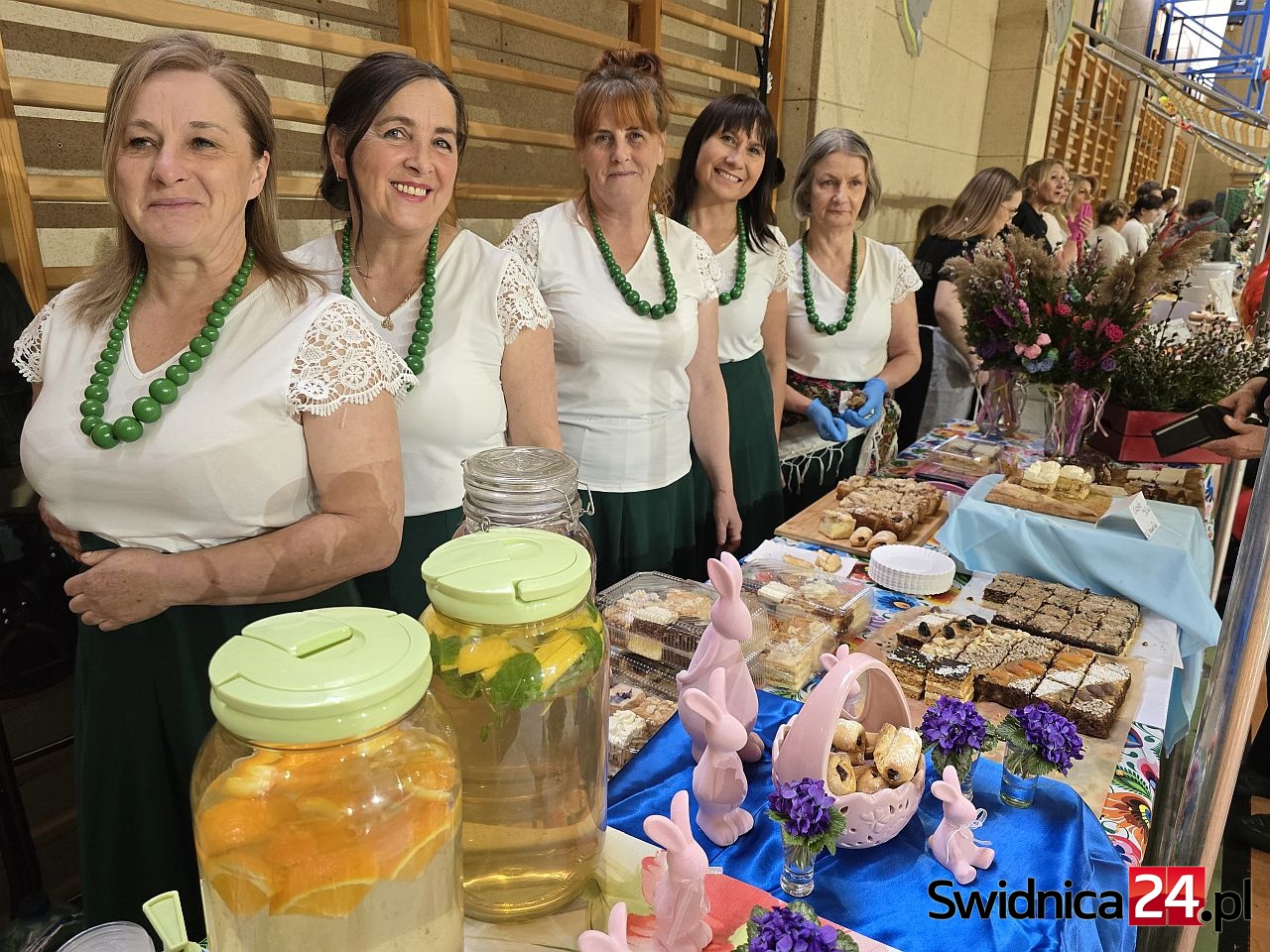 Muzycznie i smacznie na kiermaszu wielkanocnym w Żarowie [FOTO]