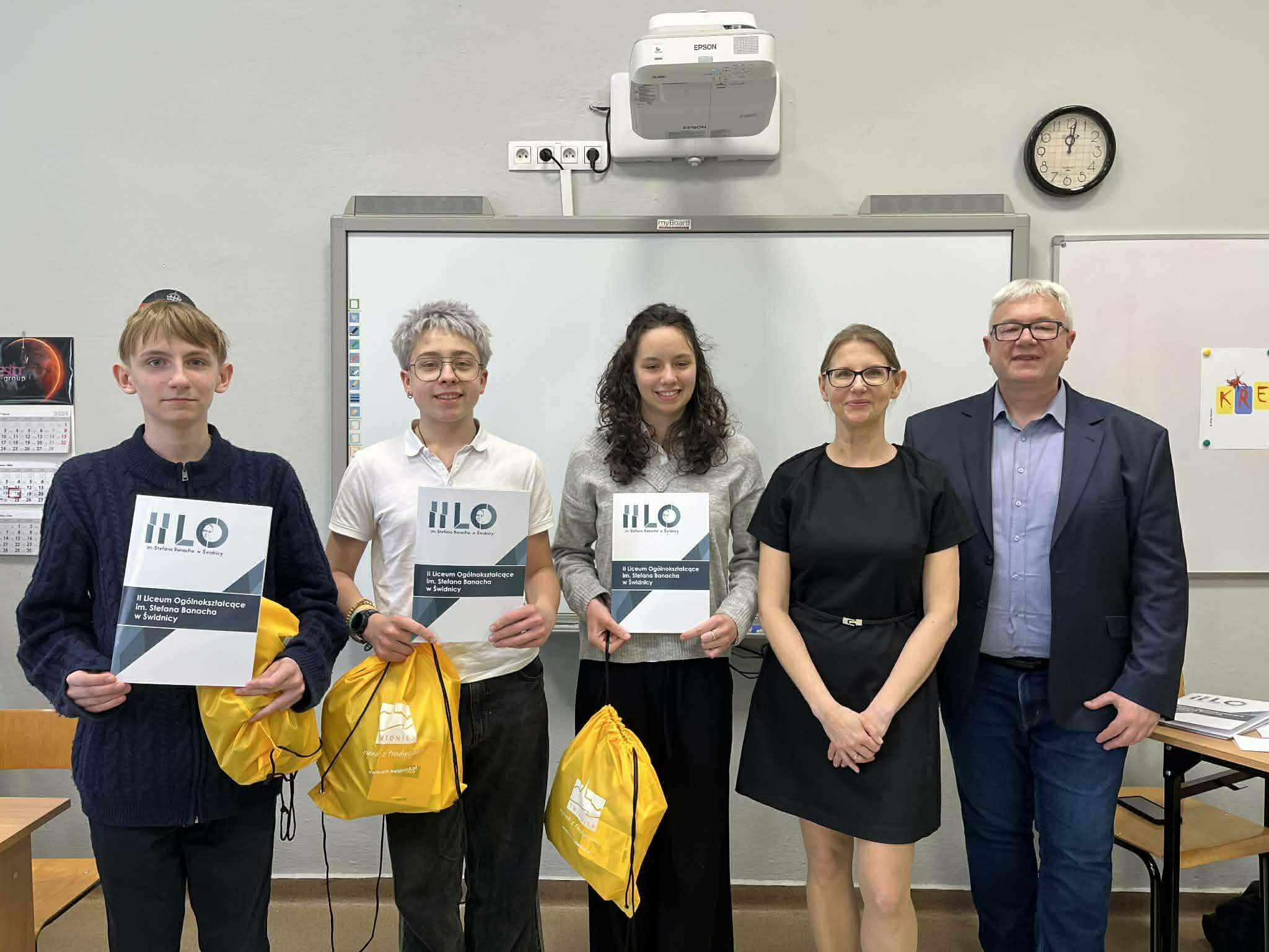 Krebsomaniacy, czyli uczniowskie zmagania lingwistyczne [FOTO]