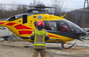 Wypadek w podstrzegomskim kamieniołomie. 49-letni mężczyzna spadł z wysokości