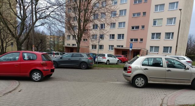 ul. Waryńskiego (2) ul. Waryńskiego (2)