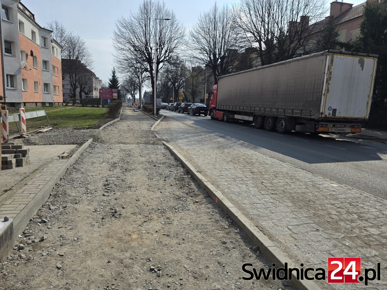 Kierowcy skarżyli się na kolejne utrudnienia na remontowanej ul. Westerplatte [FOTO]