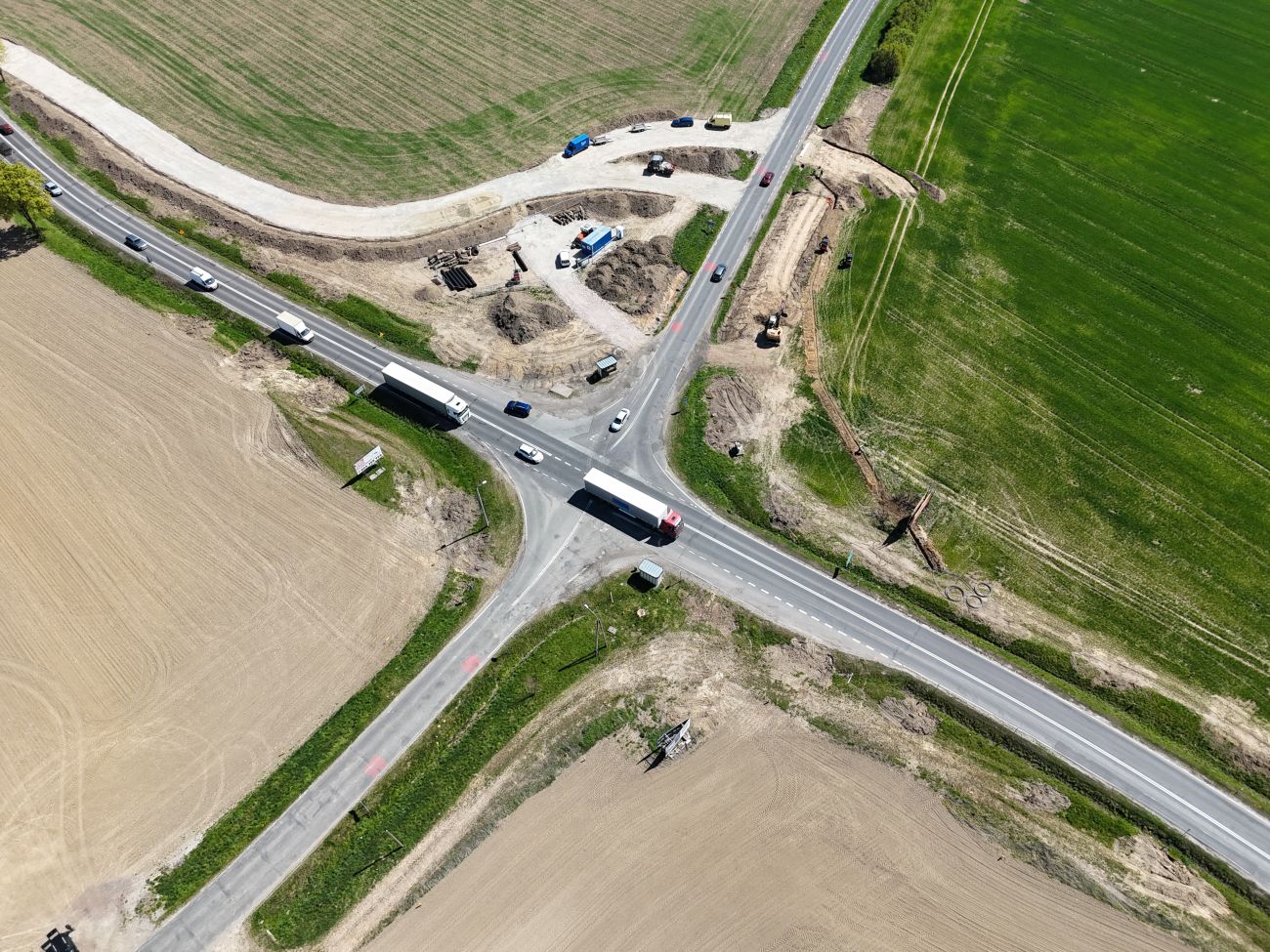 Trwają prace przy krajowej „trzydziestce piątce”. Do końca roku powstanie tam rondo [FOTO/WIDEO]