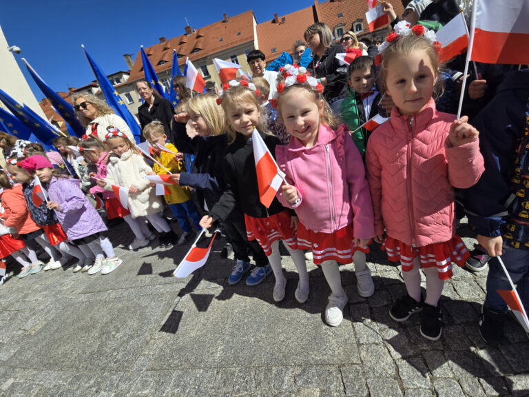 Biało-czerwone święto w Świebodzicach [FOTO]
