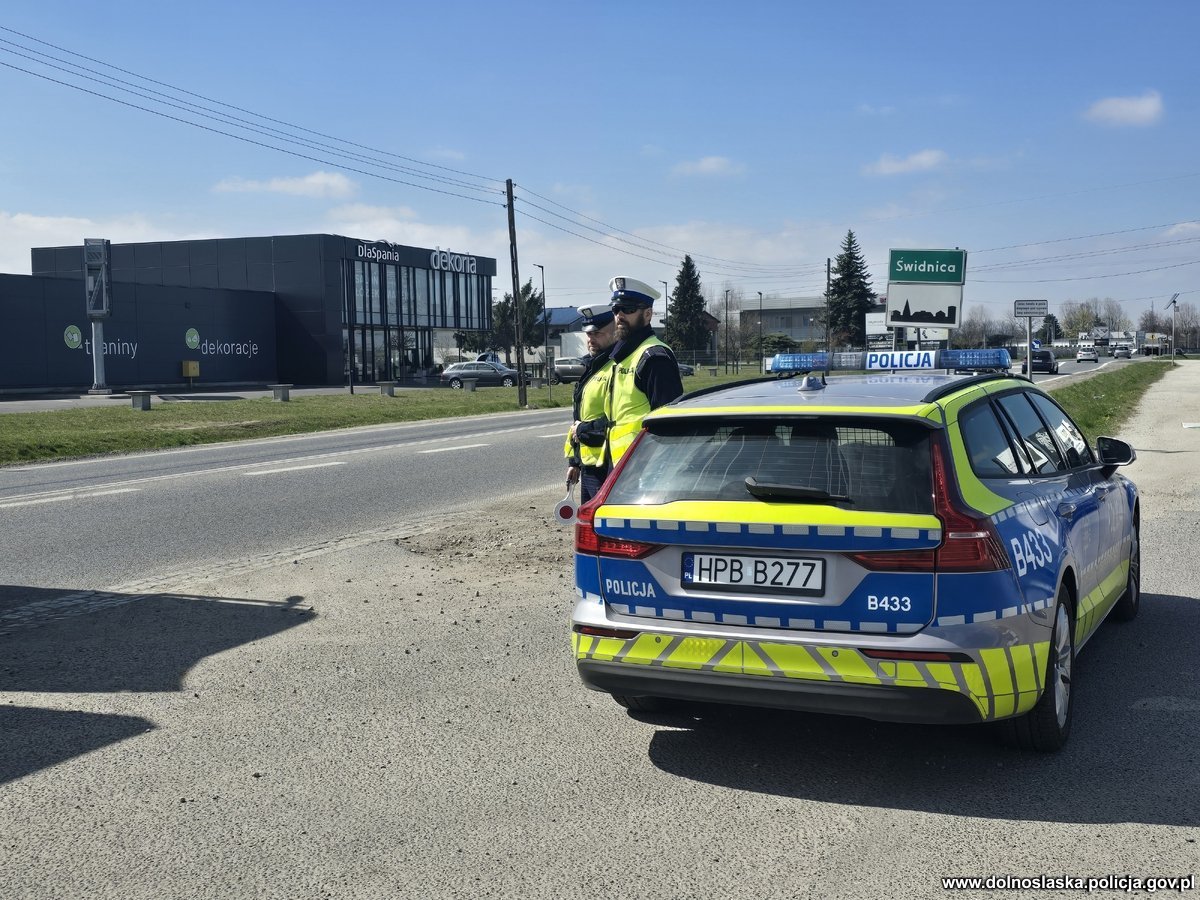 „Bezpieczna trzydziestka piątka”. Policjanci podsumowują dwutygodniową akcję [FOTO]
