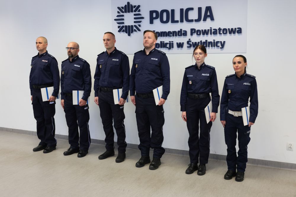 Awanse w świdnickiej policji