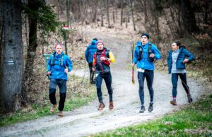 Przebiegną 377 kilometrów. Świdnica dziś na trasie prestiżowego ultramaratonu!