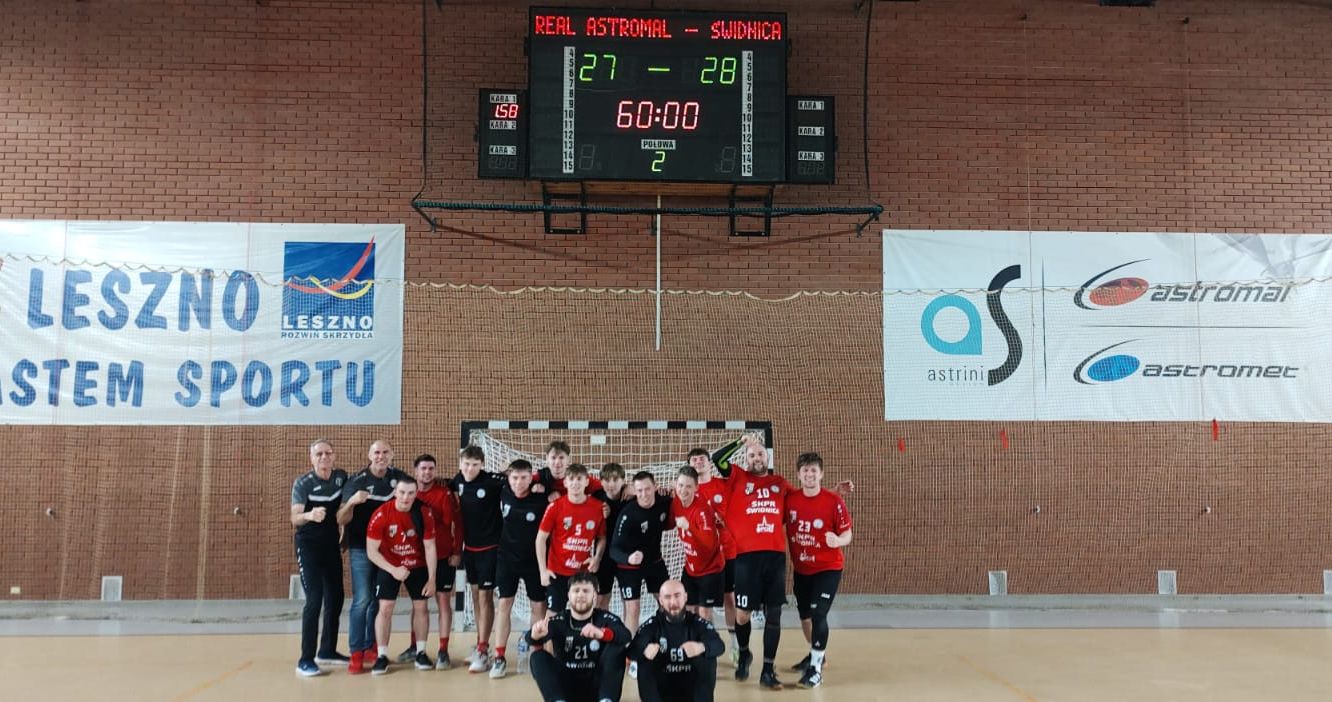 Wielki Czwartek Szarych Wilków w Lesznie