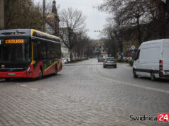 Przebudowa kolejnych odcinków Alei Niepodległości ma potrwać dwa lata. Sprawdź, co ma się zmienić