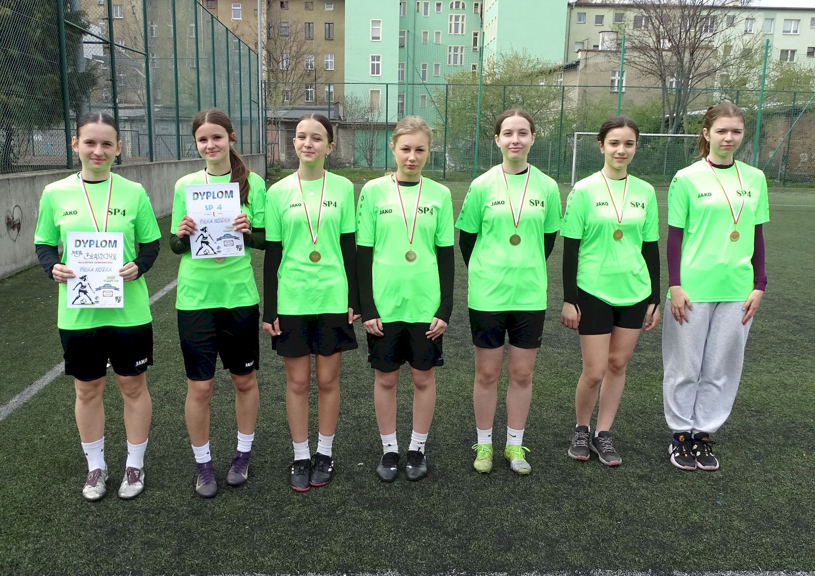 Absolutna dominacja piłkarek z SP 4 [FOTO/WYNIKI]