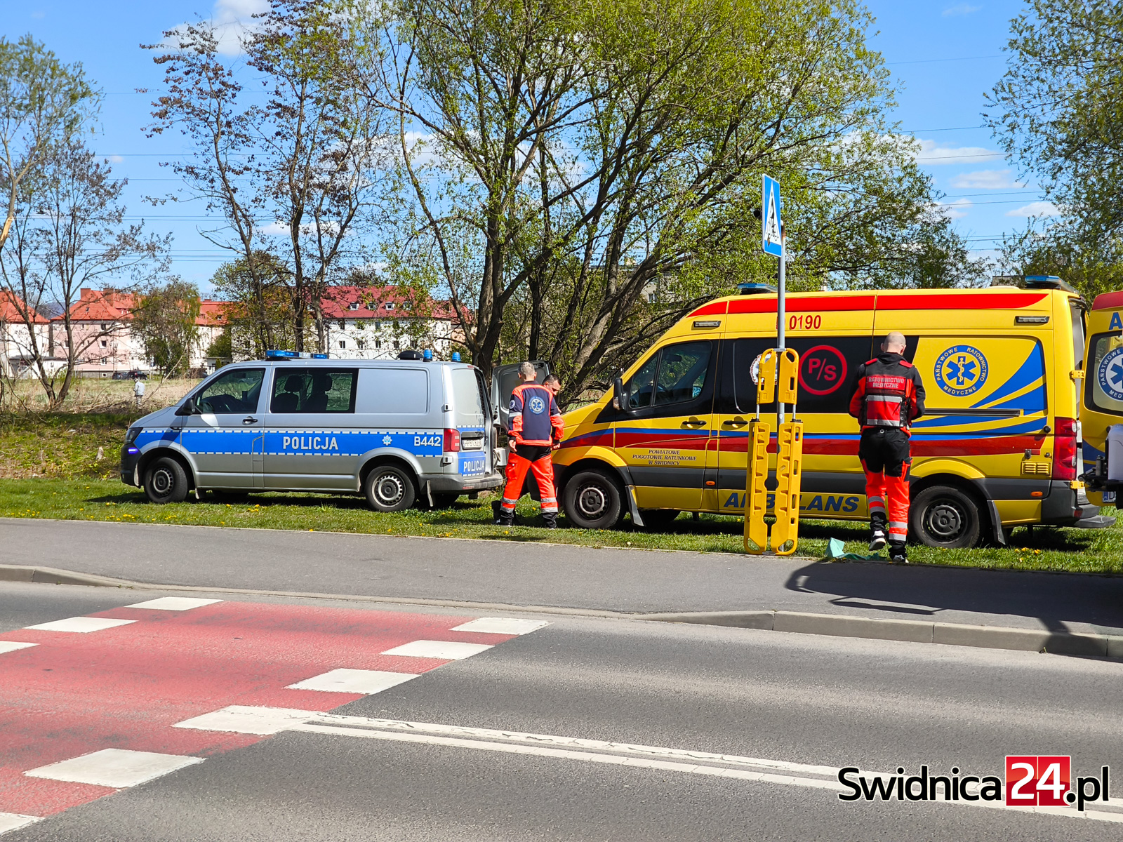 Mężczyzna zmarł na brzegu Bystrzycy w Świdnicy