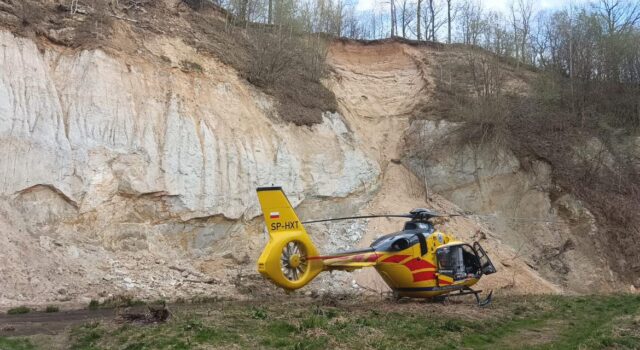 Nie żyje mężczyzna, który spadł ze skarpy nad rzeką Bystrzycą