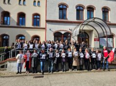 Protest w ZUS. Pracownicy wyszli przed budynki w całej Polsce, także w Świdnicy