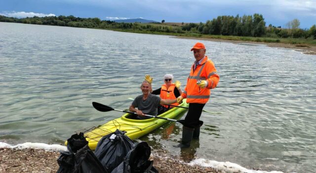 Społecznicy chcą posprzątać Zalew Mietkowski. Wody Polskie odmówiły pomocy
