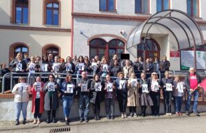 Protest w ZUS. Pracownicy wyszli przed budynki w całej Polsce, także w Świdnicy