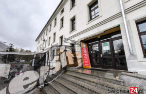 Potrzeba dodatkowych dwóch milionów na modernizację gmachu magistratu oraz siedziby USC