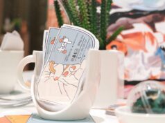 Jak wyróżnić się w morzu darmowych smyczy i kubków? Strategie, by Twoje stoisko firmowe było najbardziej oblegane