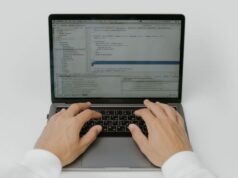 Oprogramowanie digital signage – nowoczesna komunikacja wizualna dla firm