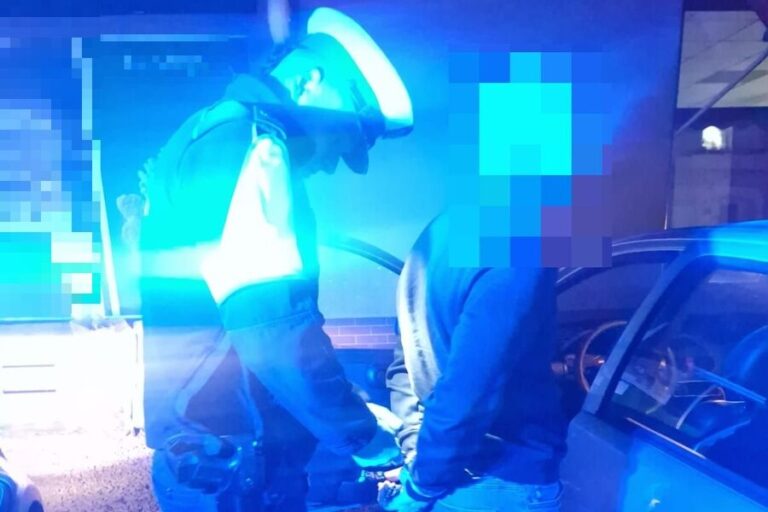Kierował pod wpływem niedozwolonych substancji. Podejrzenia policjantów wzbudził jego styl jazdy