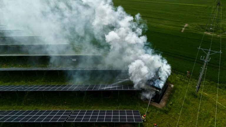 Pożar instalacji fotowoltaicznej [FOTO]