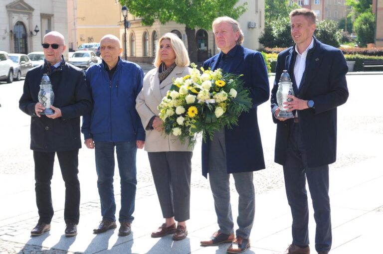 PiS wprowadza dyscyplinę. Czy świdniccy radni zagłosują przeciwko absolutorium i wotum dla prezydent?