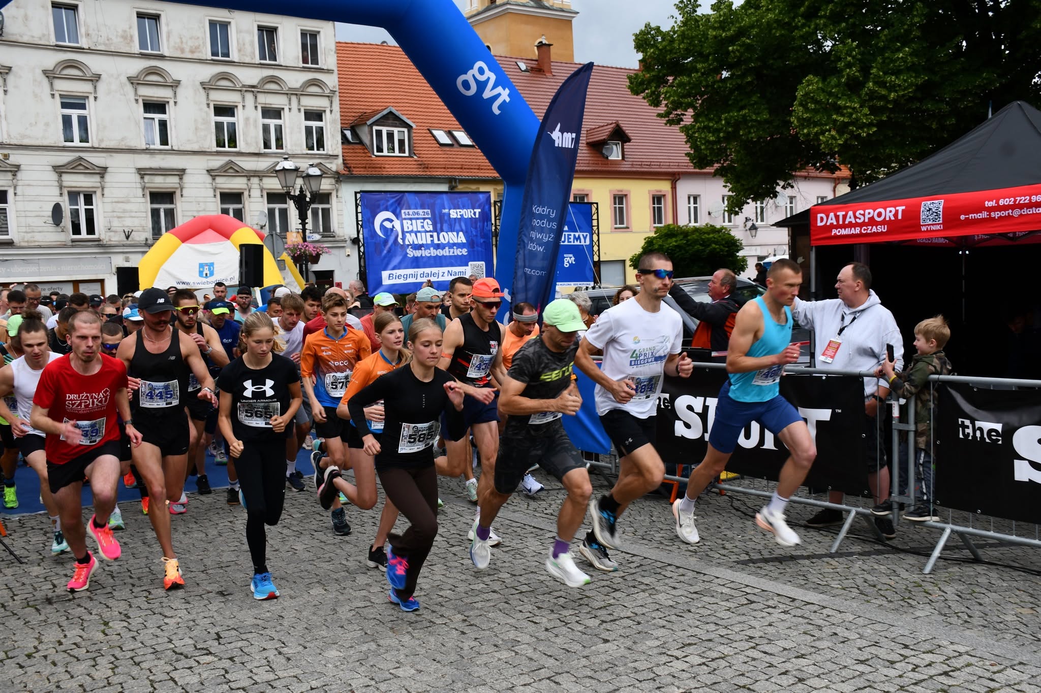 Ponad 600 zawodników wystartowało w świebodzickim Biegu Muflona [FOTO]