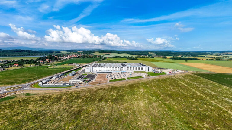 Amazon szykuje się do otwarcia nowego centrum logistycznego. Na początek pracę znajdzie tam tysiąc osób