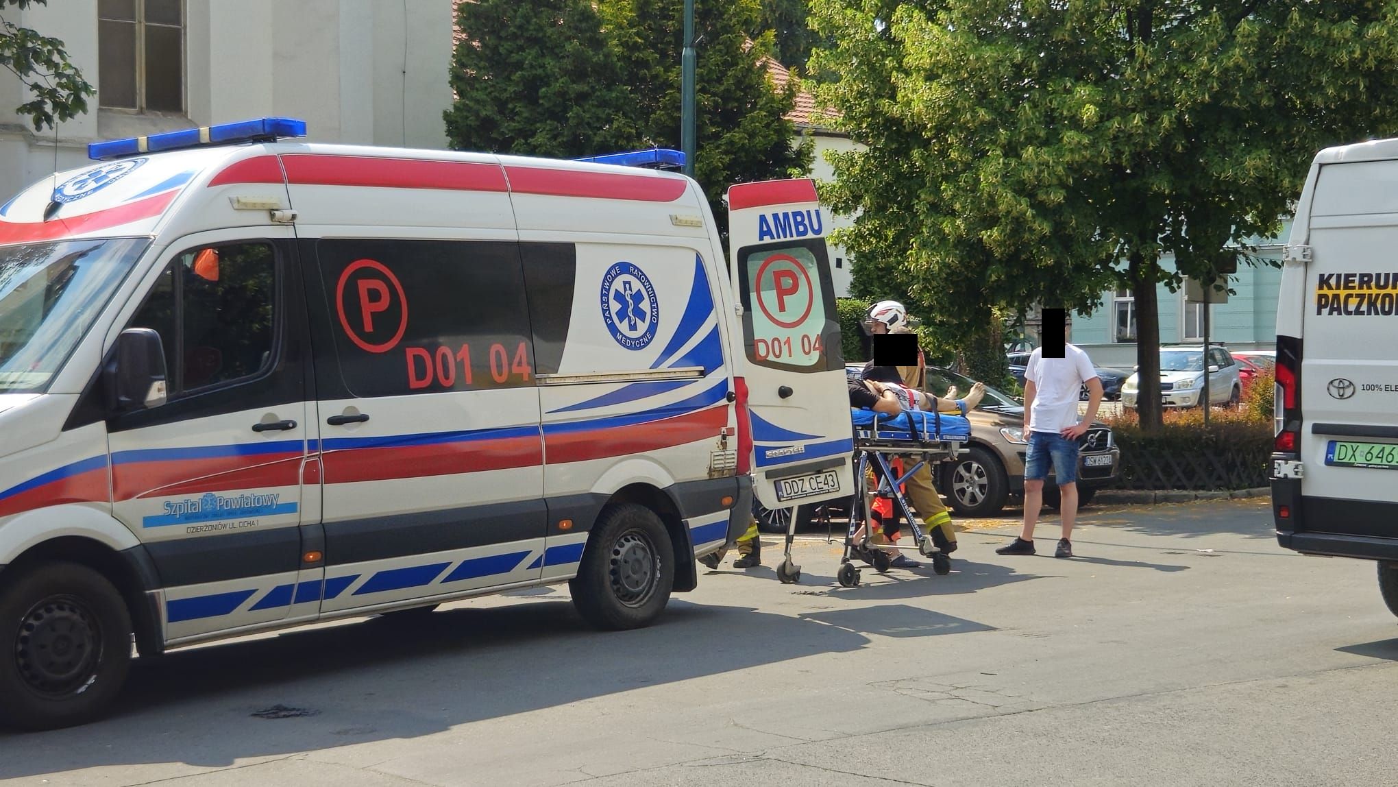 Mężczyzna wyskoczył z okna Prokuratury Rejonowej w Świdnicy [FOTO]