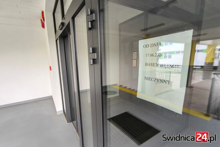 Kończy się sezon na krytych pływalniach w Świdnicy. Kiedy przerwy technologiczne?