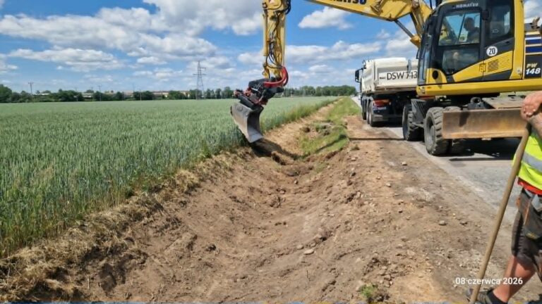 Ruszyła budowa drogi rowerowej pod Świdnicą. Prace pochłoną blisko 1,2 mln złotych