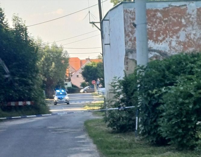 Pociski moździerzowe w gogołowskim stawie