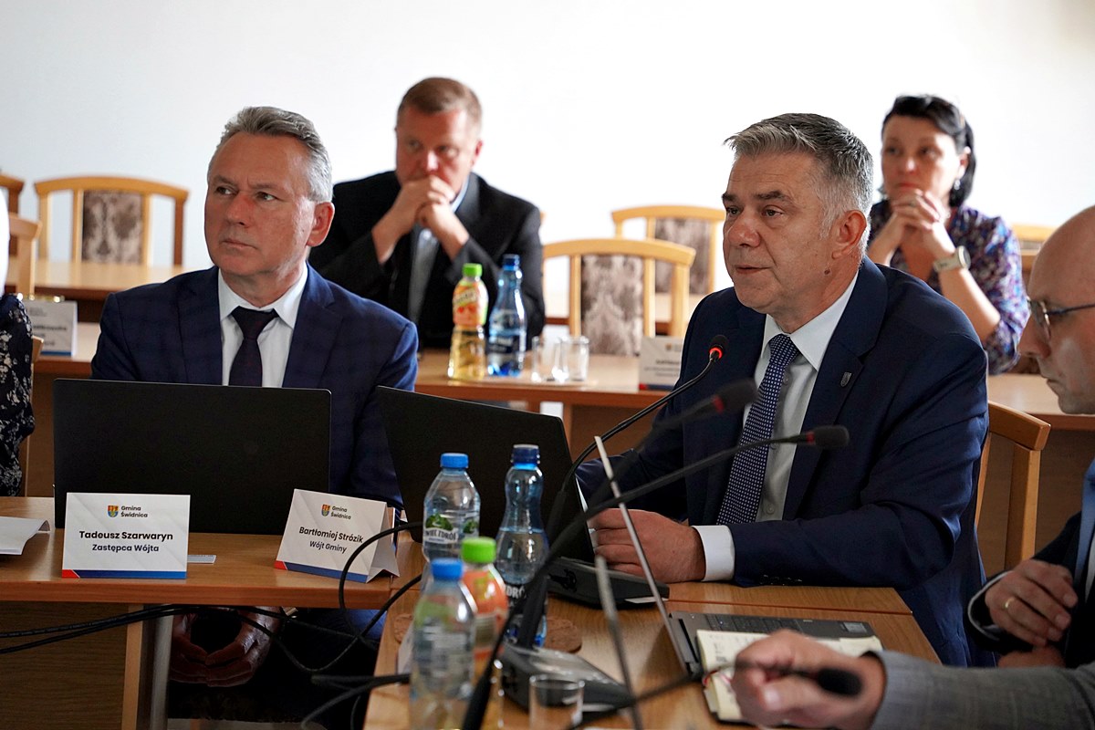 Jednogłośne absolutorium dla wójta gminy Świdnica
