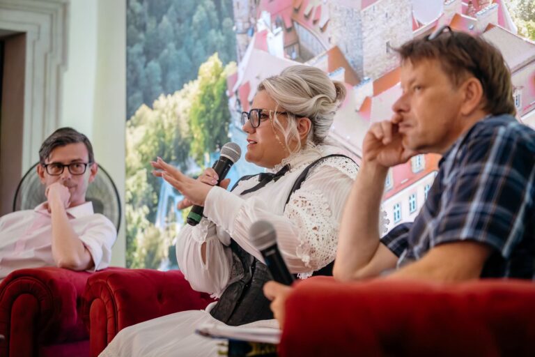 ​Wyjątkowa prapremiera książki o służbie z Zamku Książ [FOTO]