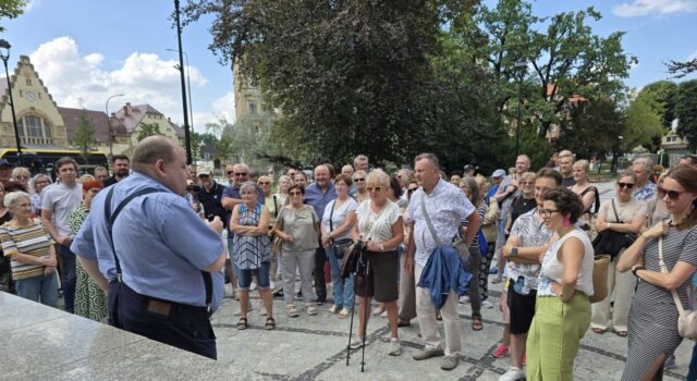 Śladami zaginionej książęcej wsi i dawnych gabinetów osobliwości. Dwa Świdnickie Spacery z Historią w jeden weekend