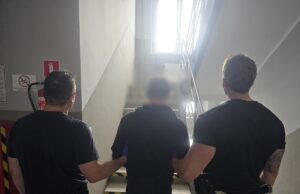 70-latek prawie stracił 40 tysięcy złotych. „Odbierak” zatrzymany na gorącym uczynku