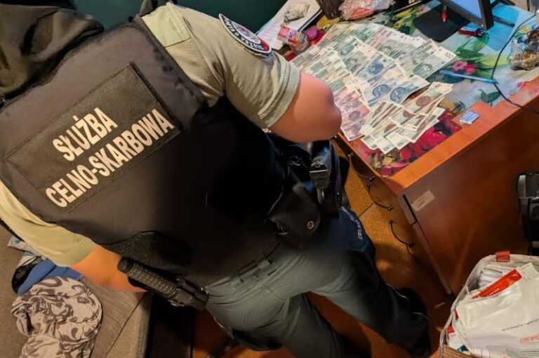 Zlikwidowano kolejny salon gier. Służba celno-skarbowa wkroczyła do lokalu na terenie Świdnicy