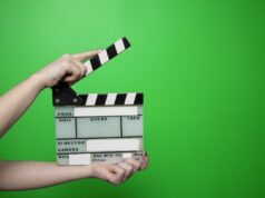 Green screen w produkcji wideo firmowego – kiedy warto go zastosować